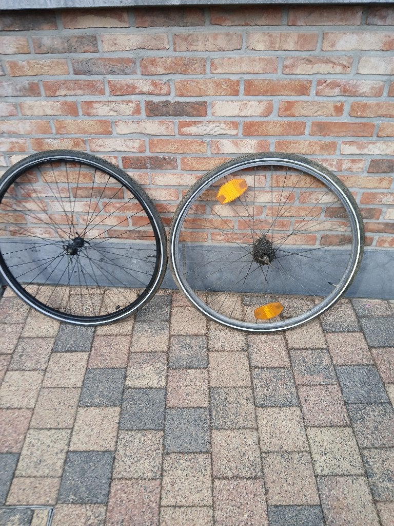 FIETS WIELEN, Enlèvement