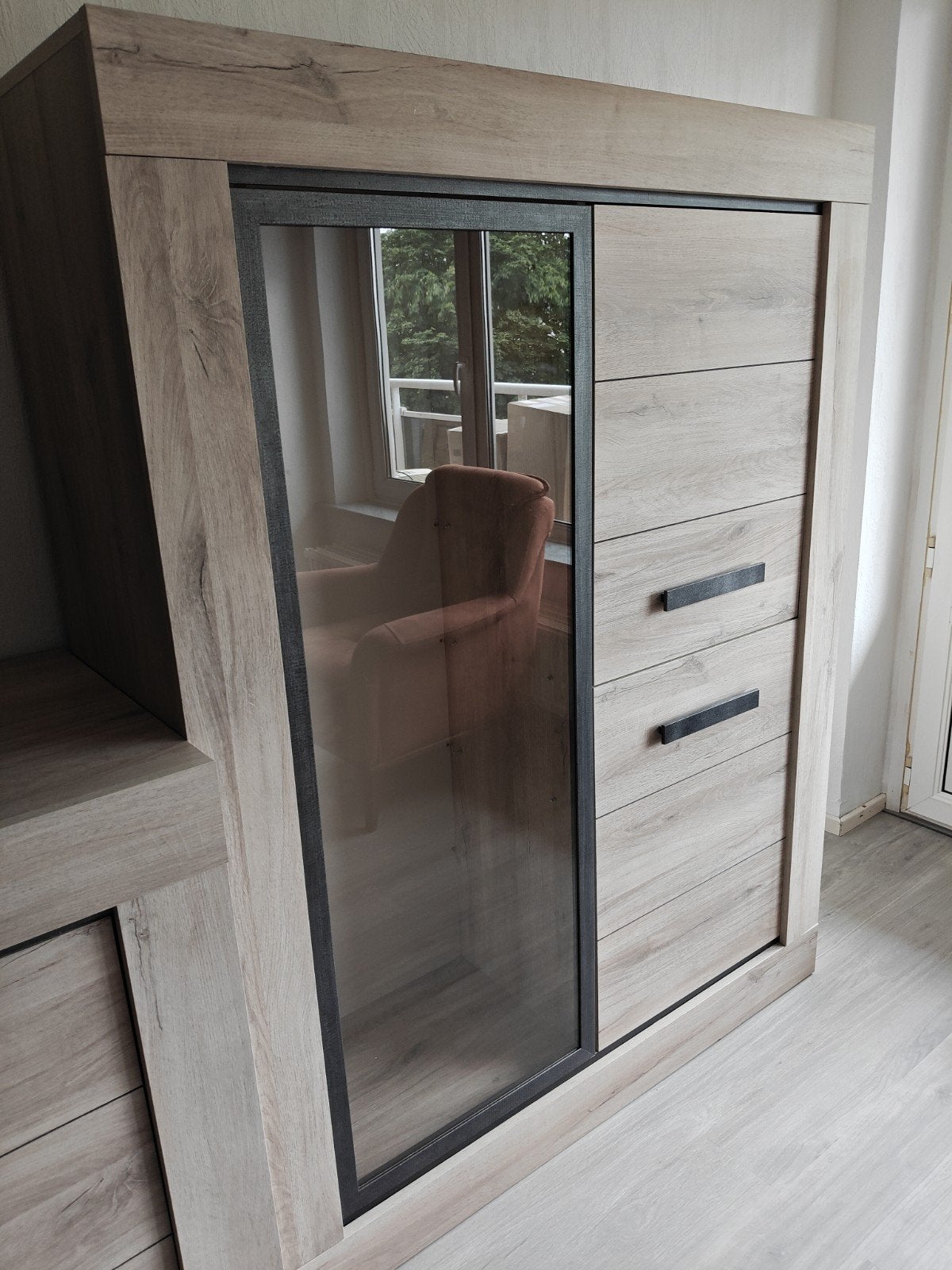 Glazen vitrine kast, Huis en Inrichting, Kasten | Vitrinekasten, Ophalen, Glas, 50 tot 100 cm, Zo goed als nieuw