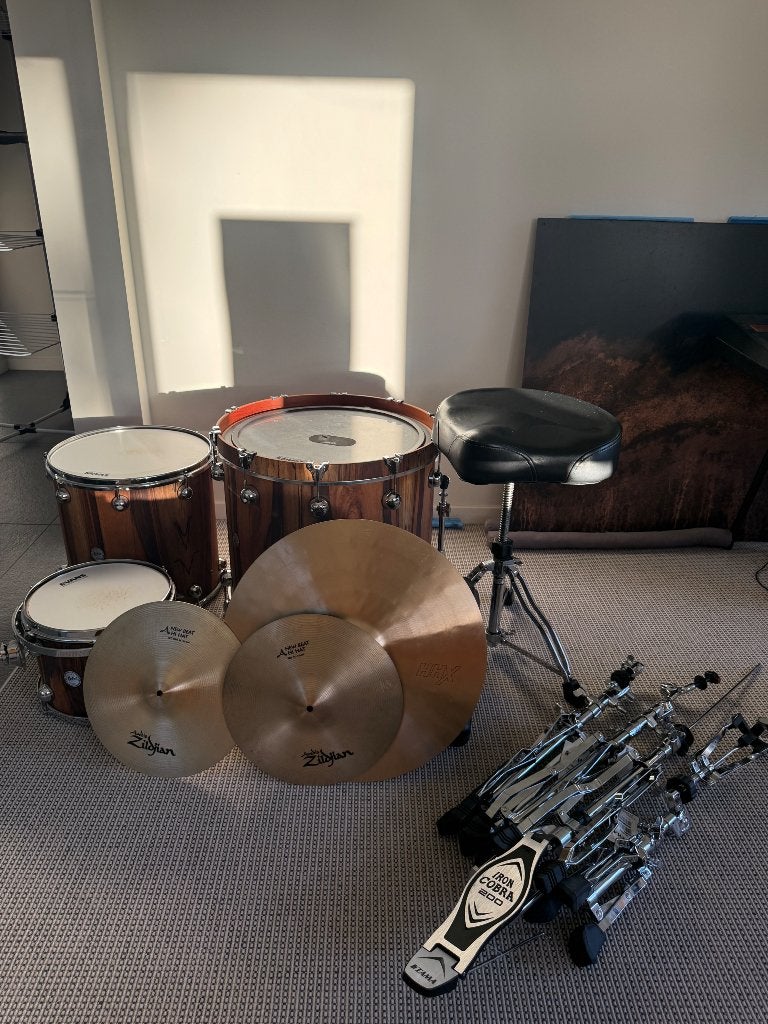 Drum Kit ( Ds Drums & Tama) + Cymbals + Stands + Pedals, Muziek en Instrumenten, Ophalen, Zo goed als nieuw, Overige merken