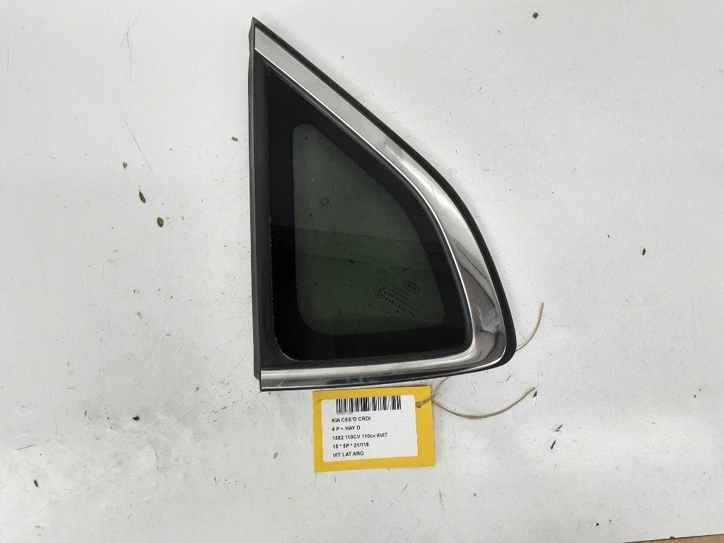 VITRE LATERALE ARRIÈRE GAUCHE Kia Cee'd (JDB5) (43R000184), Autos : Pièces & Accessoires, Kia, Info@kia.de, Utilisé, Theodor-Heuss-Allee 11
60486  Frankfurt am Main, DE