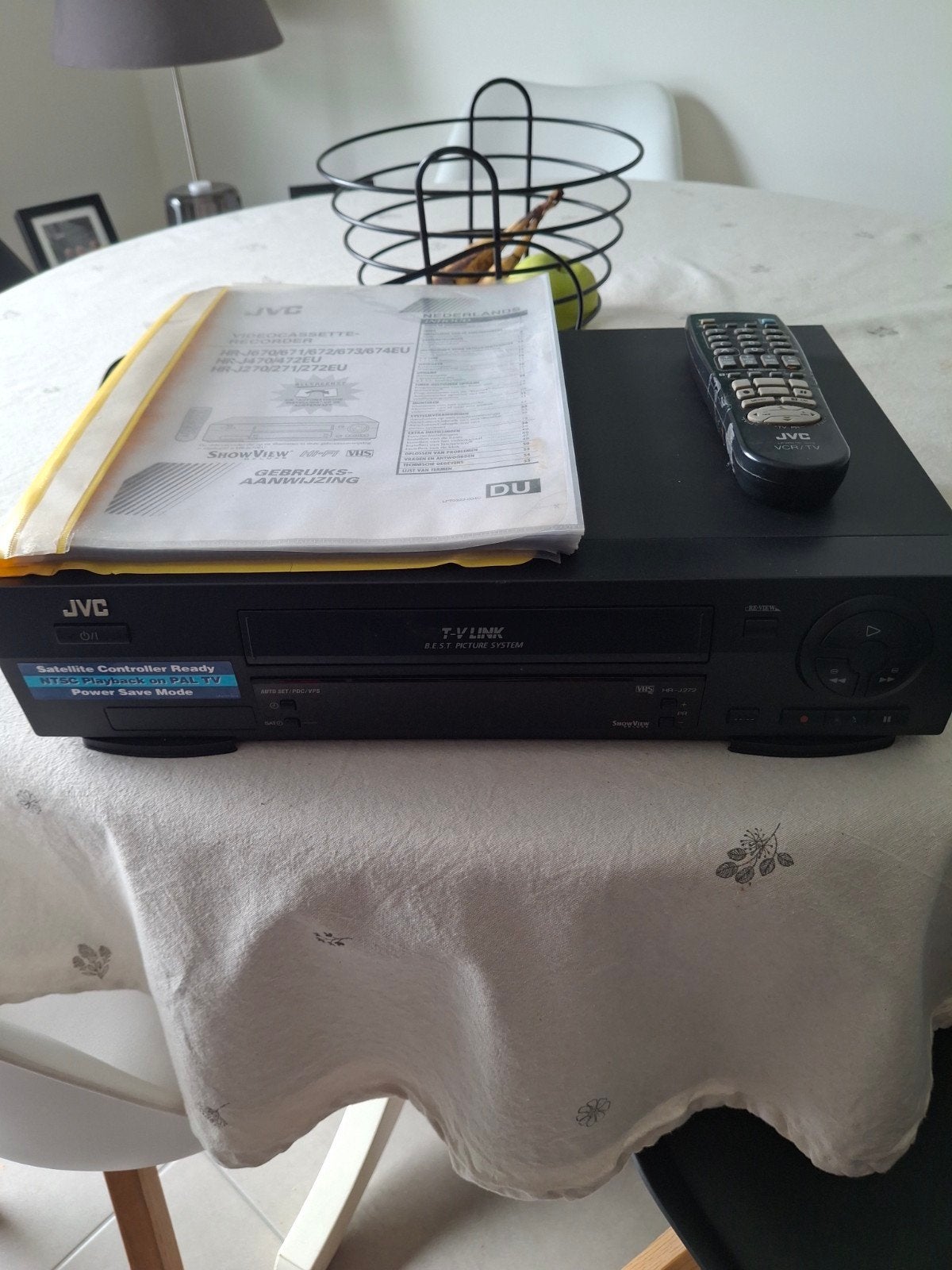 jvc videorecorder met afstandsbediening type hr-j272, Enlèvement ou Envoi