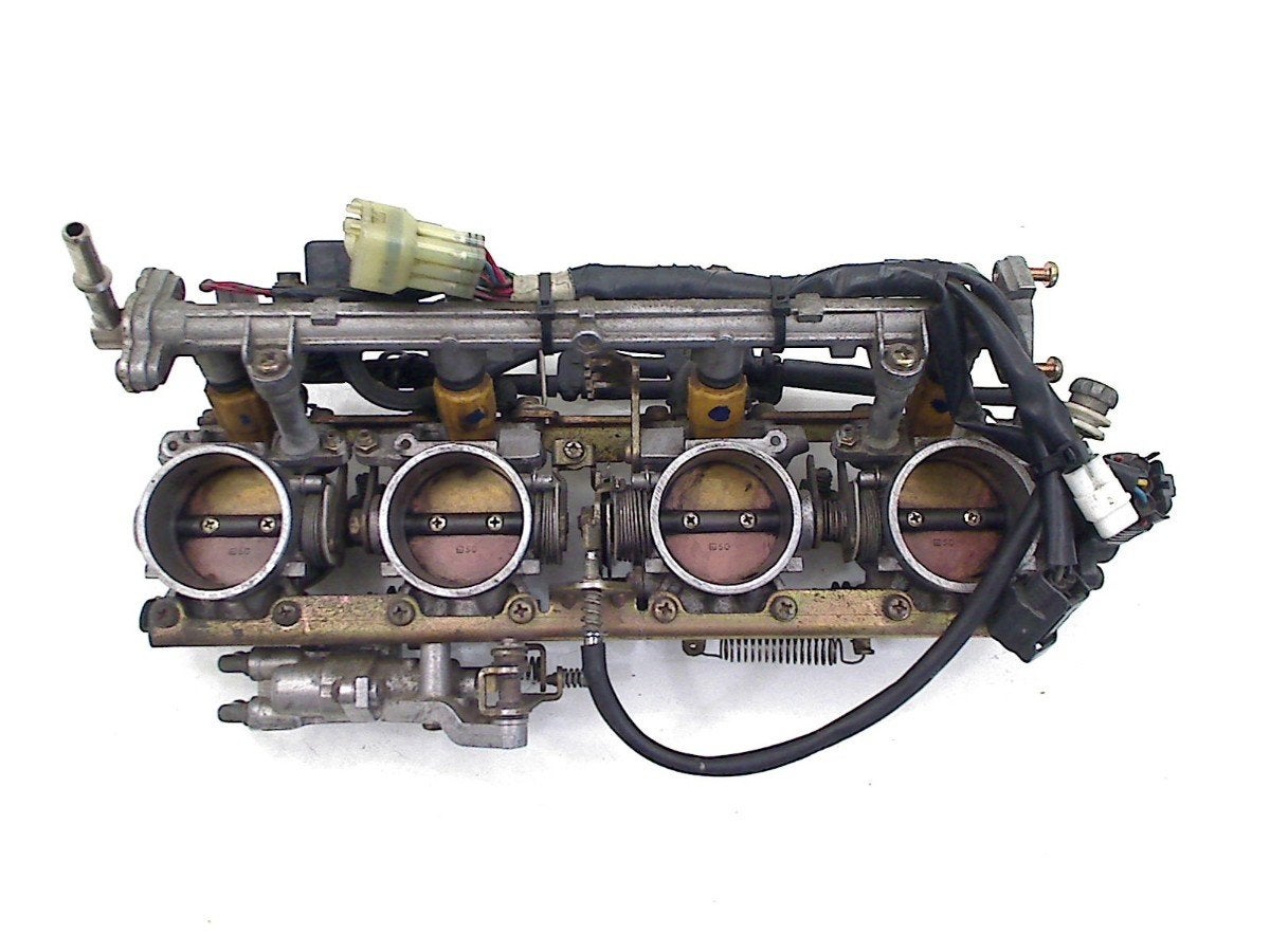 BOITIER PAPILLON Yamaha FJR 1300 2001-2002 (FJR1300 5JW), Dhr. S. di Majo, Utilisé, Info@cama-motorparts.nl, P.J. Troelstraweg 8 8
3144 CX  MAASSLUIS, NL