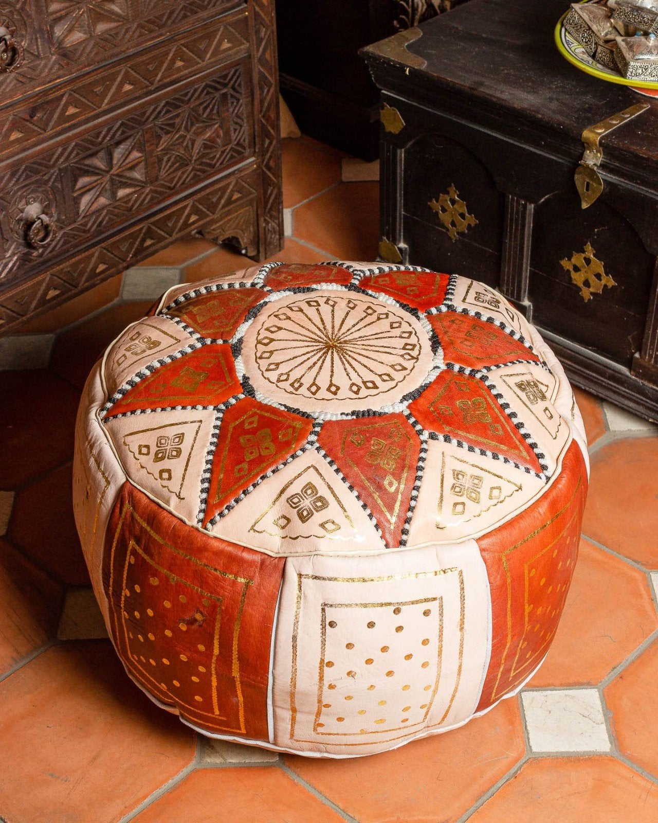 traditionele Marokkaanse oranje poef, Ophalen of Verzenden, Leer