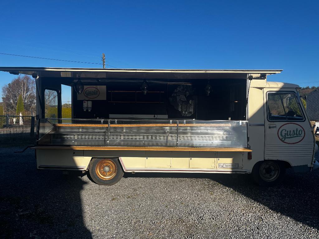 Peugeot J7 Vintage restauré – Idéal projet food fixe, Ophalen