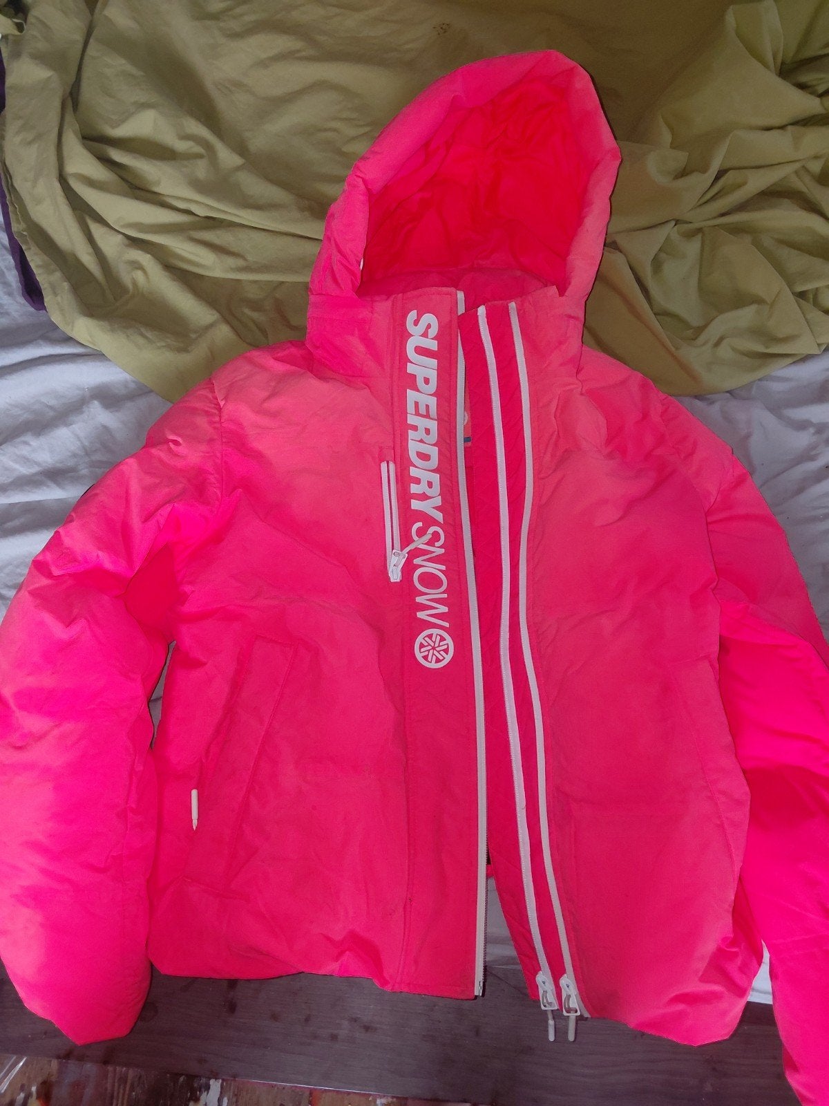 superdry winterjas, Kleding | Dames, Wintersportkleding, Superdry, Ophalen of Verzenden, Zo goed als nieuw, Jack