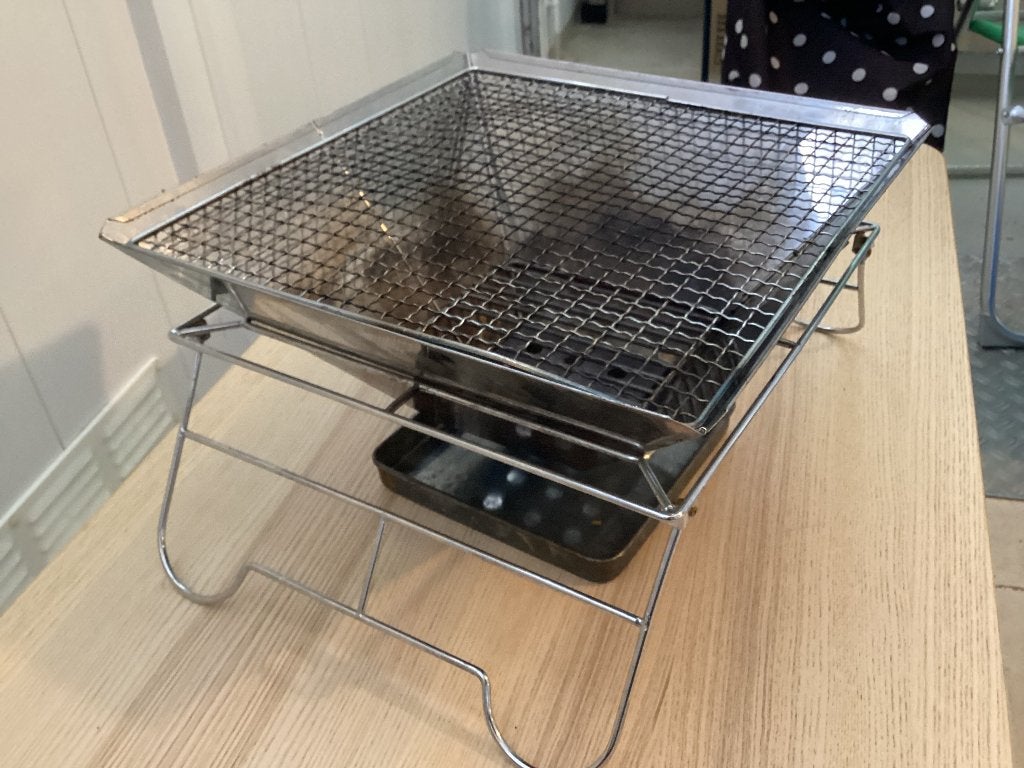 Barbecue pliable, Enlèvement, Utilisé