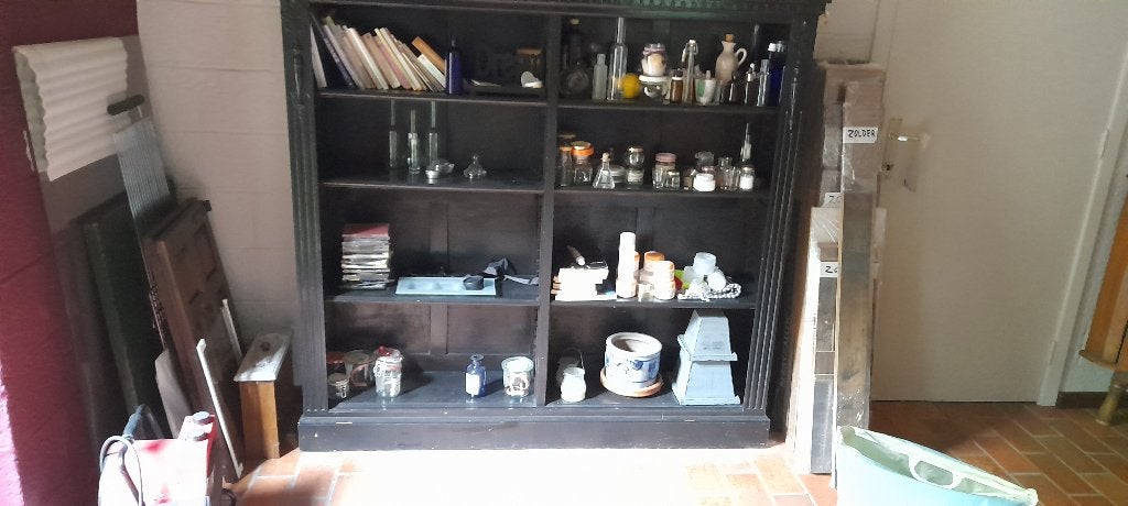 Prachtige brocante boekenkast/winkelkast (Zwart), Ophalen