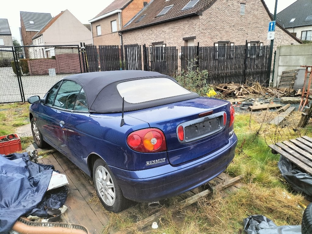 Renault megane cabrio 1999, Auto's, Stof, Cabriolet, Blauw, Handgeschakeld