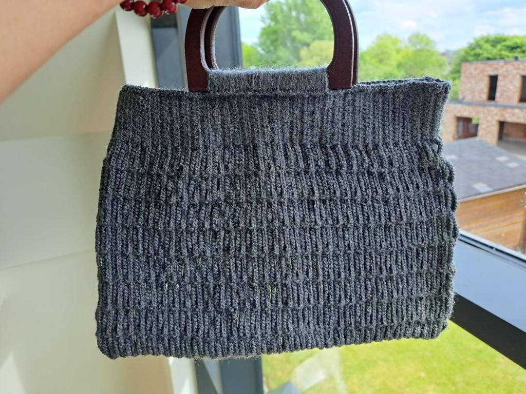 Sac à main vintage en crochet ajouré avec poignées en bois., Envoi, Neuf, Gris, Sac à main