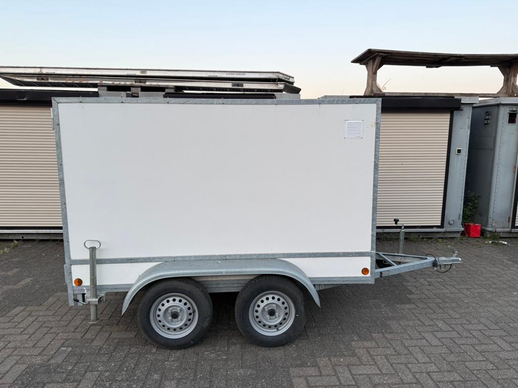 Gesloten aanhangwagen 750kg, Ophalen, Zo goed als nieuw