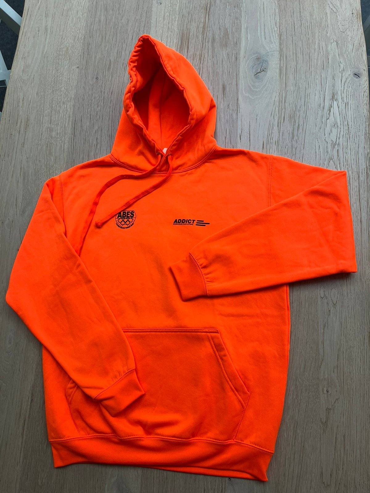 Hoodie atletiek club ABES Edegem - Maat M, Enlèvement, Neuf, Vêtements