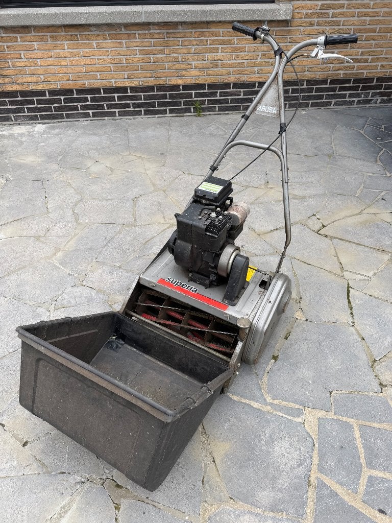 Superia Briggs & Stratton kooimaaier, Tuin en Terras, Grasmaaiers, Ophalen, Zo goed als nieuw, Benzine-grasmaaier, 40 t/m 49 cm