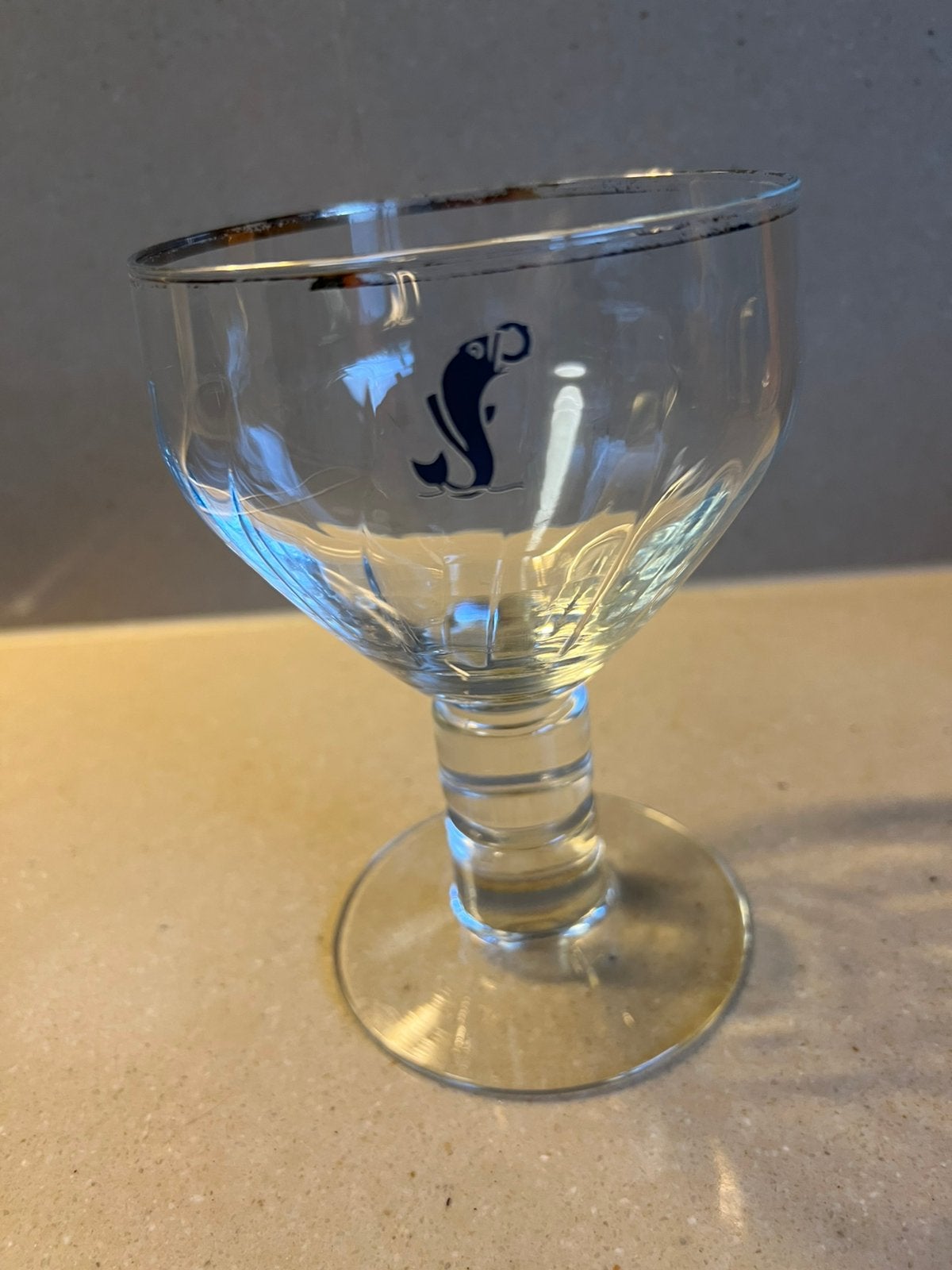 Vieux verre à bière Orval rare, pas d'Orval sur le verre, Collections, Marques de bière, Utilisé, Verre ou Verres, Autres marques