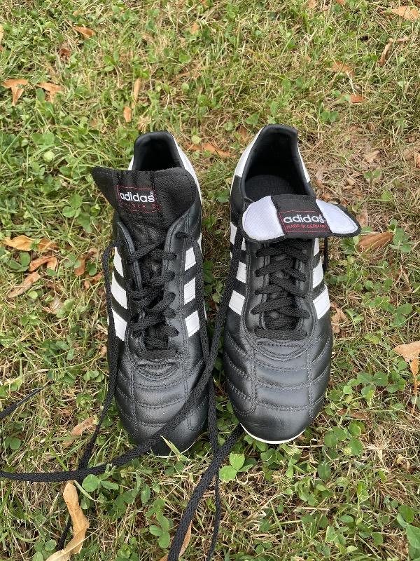 Chaussures de football Adidas Kaiser 5, Enlèvement, Comme neuf, Chaussures