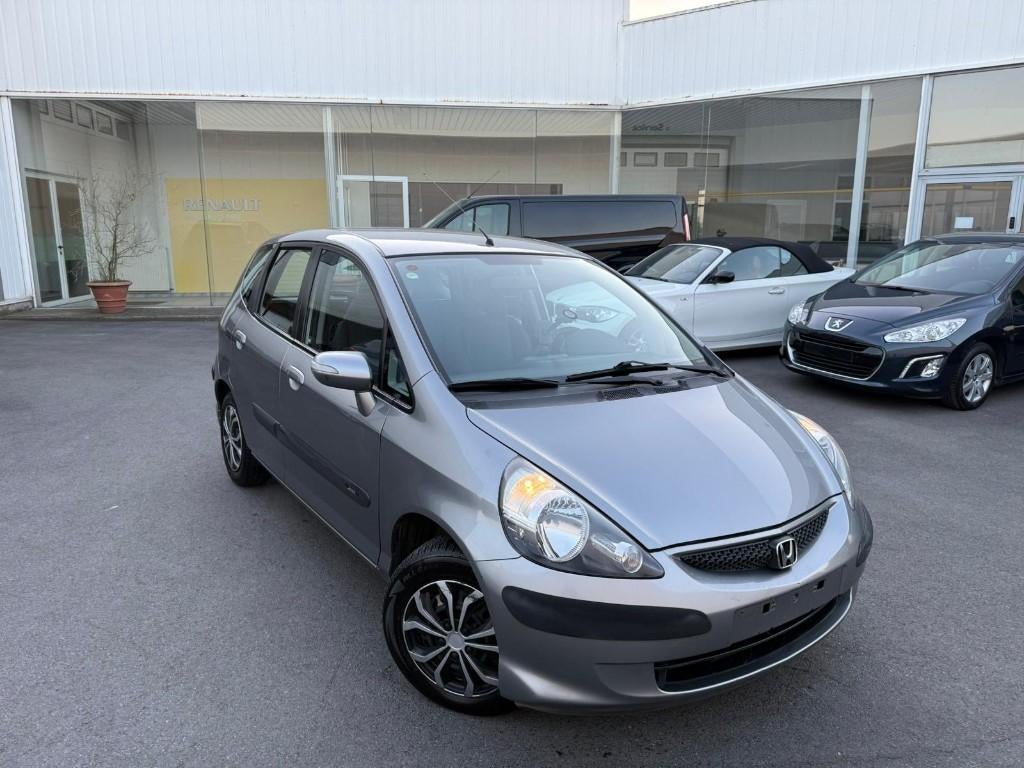 Honda Jazz 1.4i Benzine 61kW Euro 4, Auto's, Honda, Parkeersensor, Bedrijf, Handgeschakeld, 5 deurs