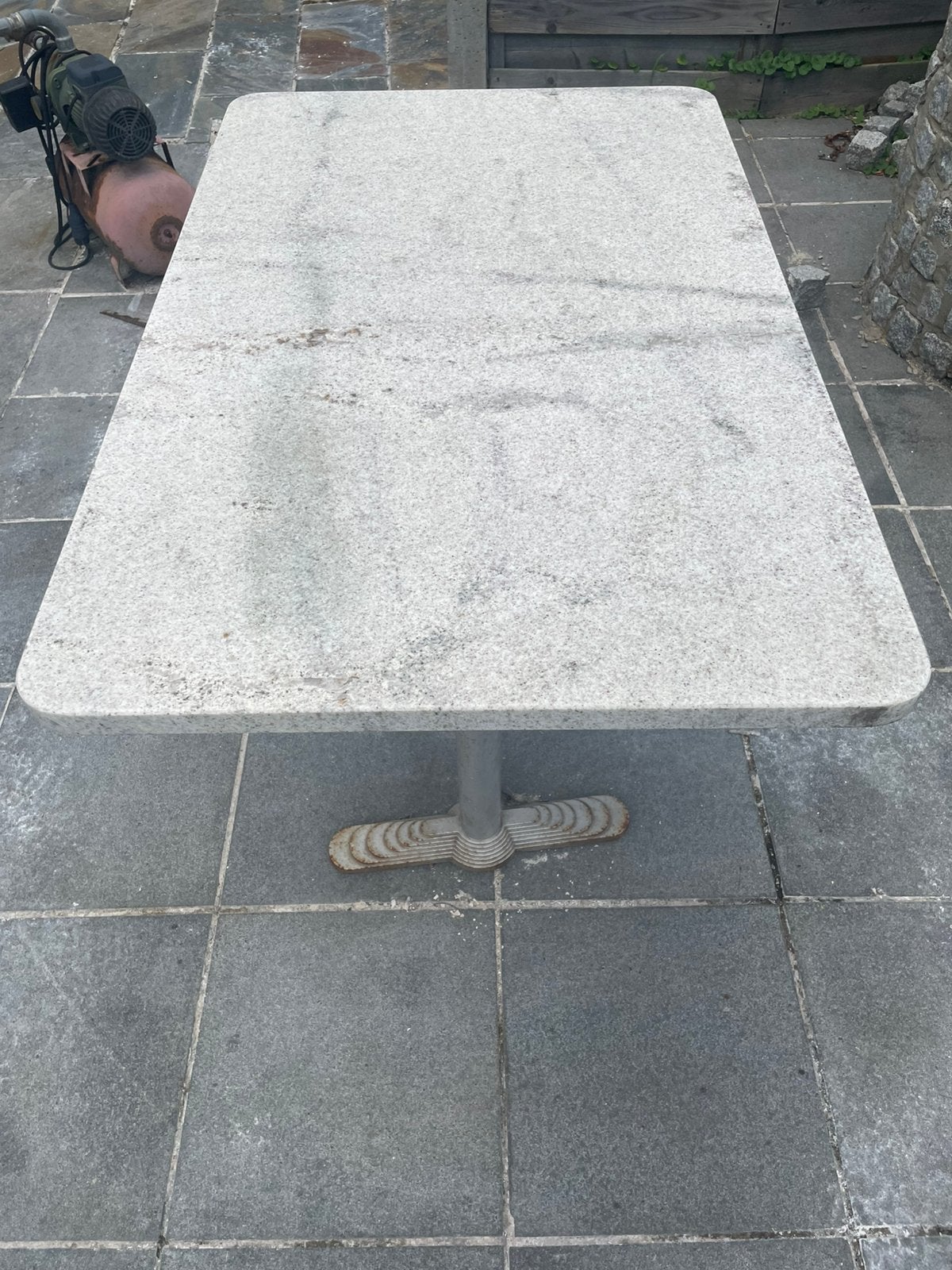 Granieten tuintafel, Ophalen, Zo goed als nieuw