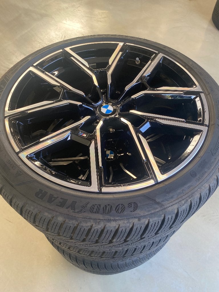 Kit hiver origine BMW i4 G26 gran coupe jantes + pneus, Autos : Pièces & Accessoires, Pneus et Jantes, Pneus hiver, 19 pouces