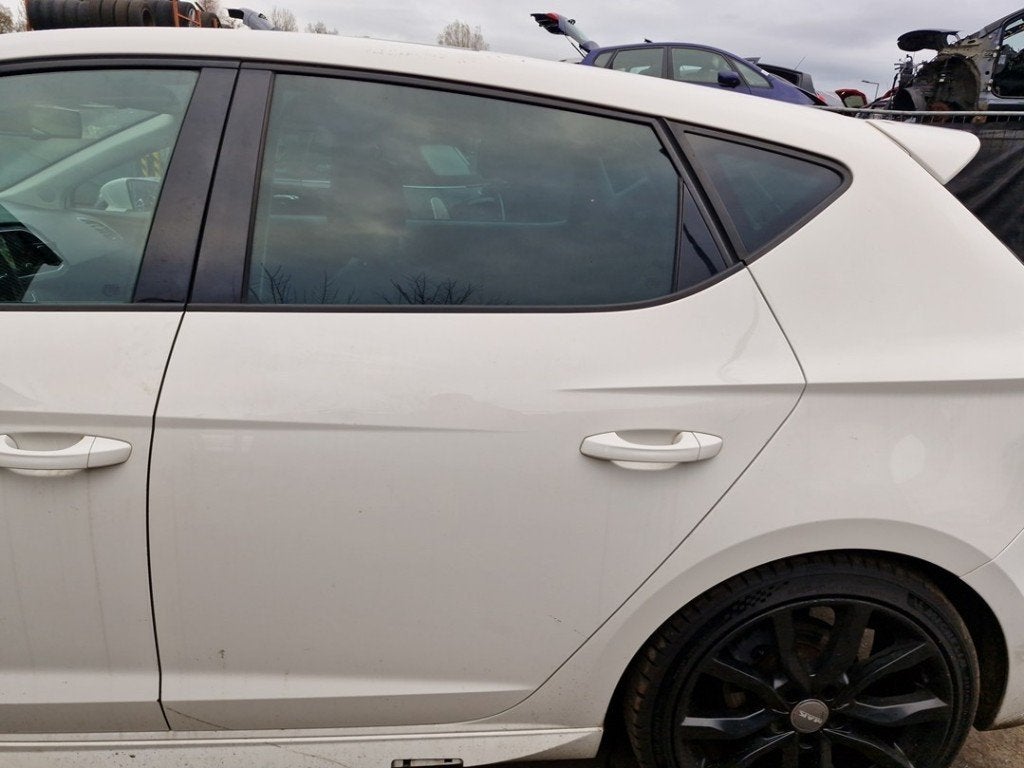 PORTE GAUCHE ARRIÈRE Seat Leon ST (5FF) (|5F4833055|), Arrière, Porte, Seat Deutschland GmbH, Service@seat.de
