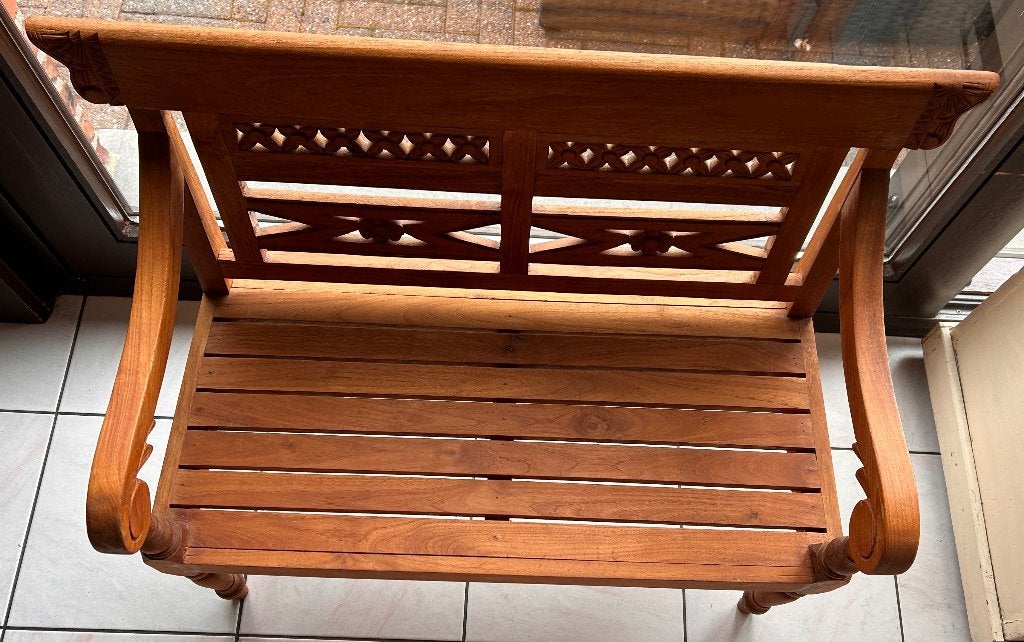 Houten bankje, Ophalen