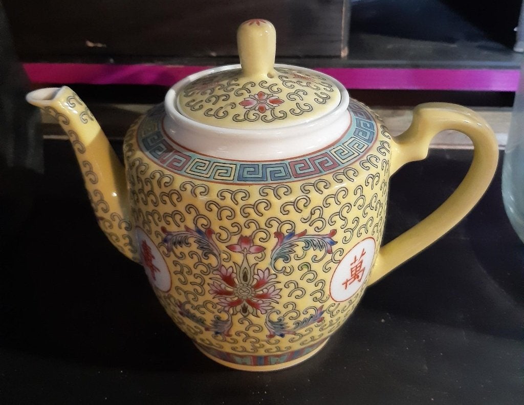 porseleinen  Chinese thee of koffiepot, Ophalen
