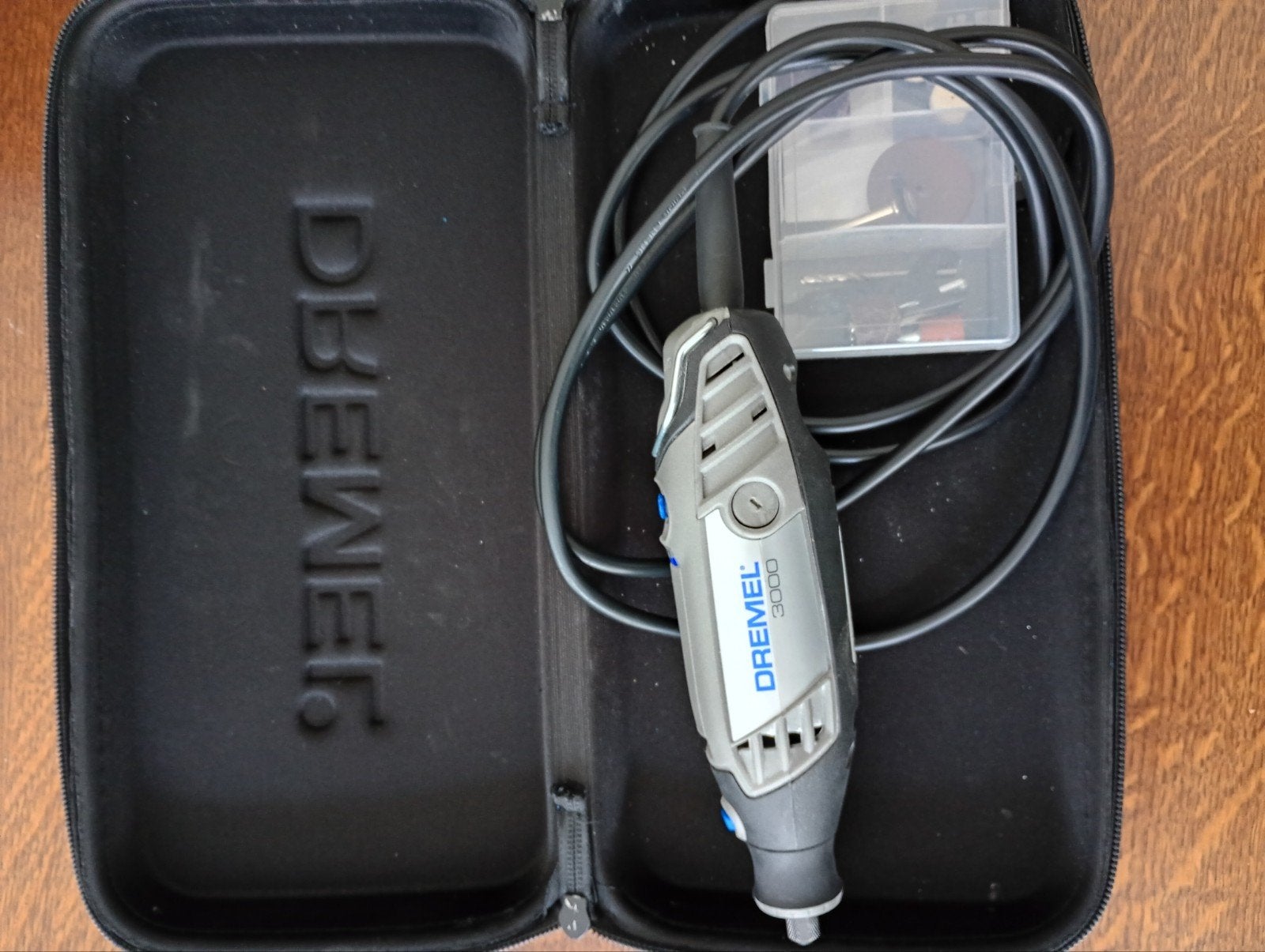 dremel 3000, Bricolage & Construction, Enlèvement ou Envoi, Comme neuf, Outil multifonction, Bosch