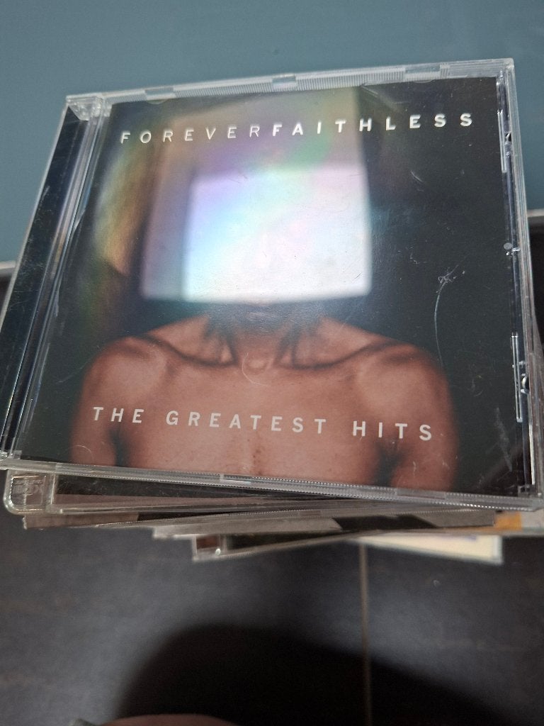 cd - faithless - forever faithless greatest hits, CD & DVD, CD | Dance & House, Trance, Enlèvement ou Envoi, Comprend un livret