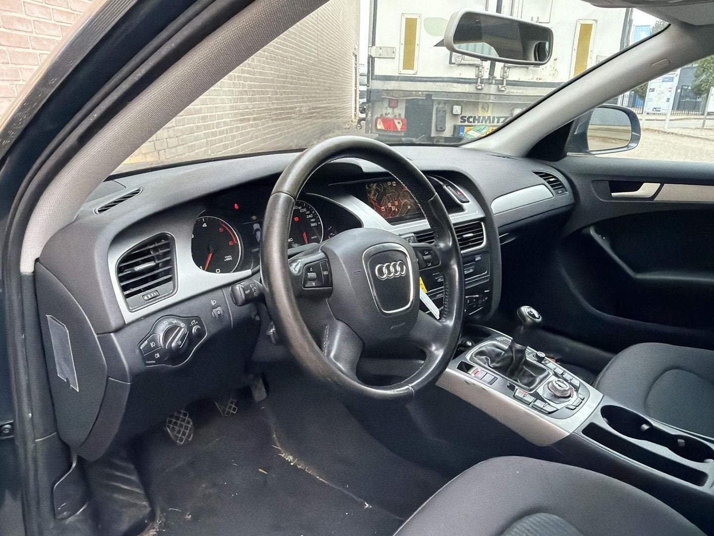 Audi A4 Avant 2.0 TDI Pro Line Business | Climate | Cruise |, Auto's, Zwart, Parkeersensor, A4, Beige