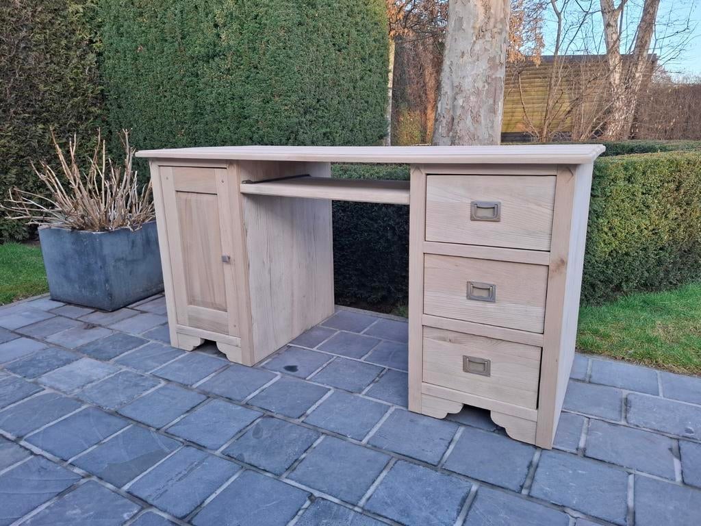 Bureau uit essenhout. Geluchtgomd., Ophalen of Verzenden, Hout