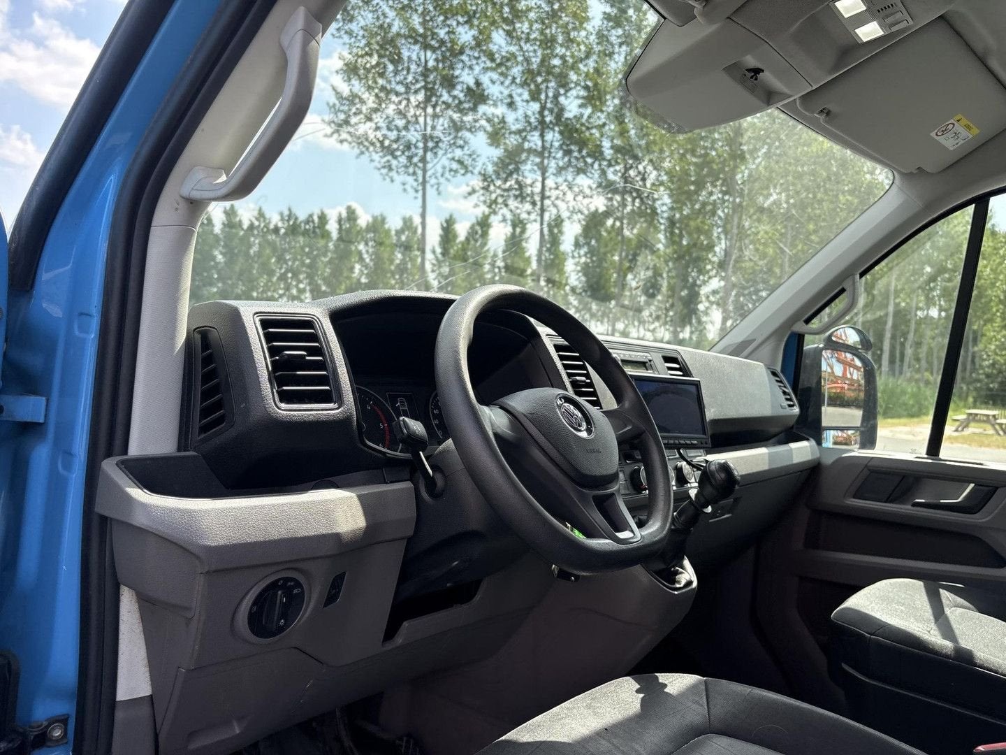 Volkswagen Crafter 35 2.0 TDI L4H3 | € 7.450,- NETTO! | Bakw, Blauw, Bedrijf, 277 g/km, ABS