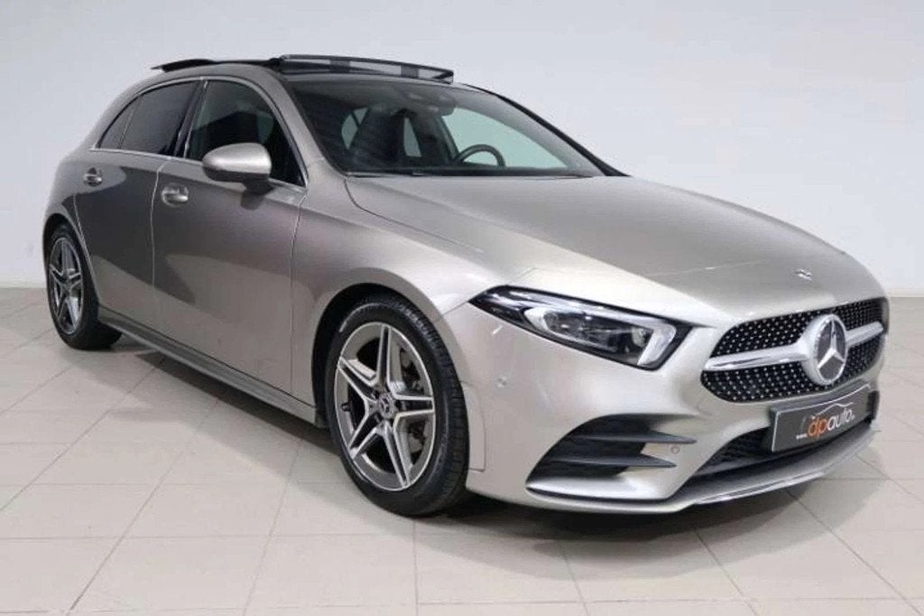 Mercedes-Benz A-CLASS 180 A 180 AMG Line (automatique), 100 kW, Achat, Euro 6, Entreprise