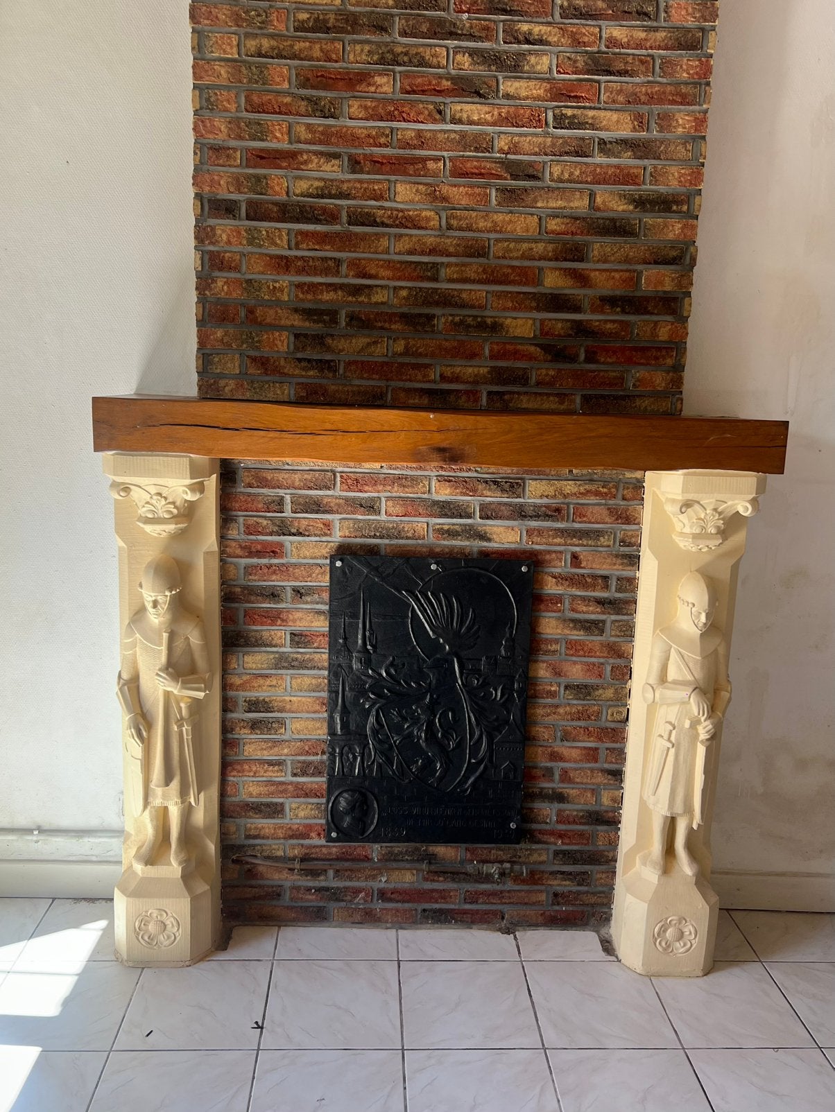 Antieke Ridders openhaard, Antiek en Kunst, Ophalen, Europa, Beeld, 50 - 100 cm
