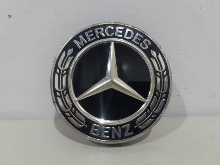 Enjoliveur moyeu d'un Mercedes A-Klasse, 3 mois de garantie, Utilisé, -, -