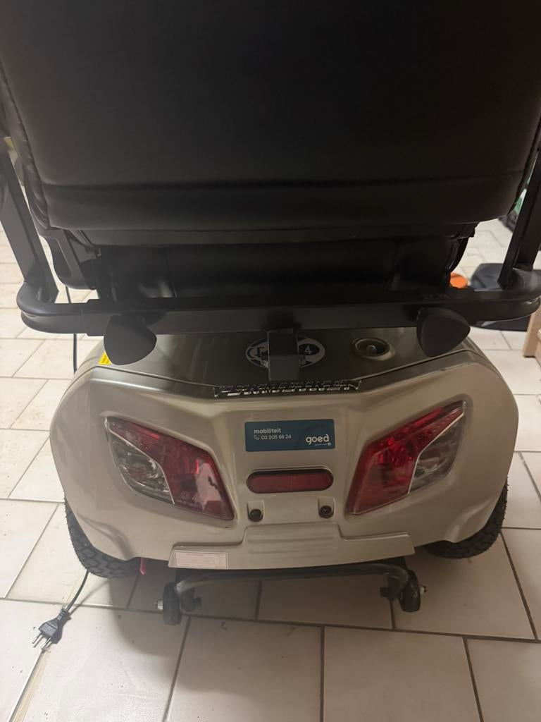 Vermeiren scooter, Ophalen, Zo goed als nieuw, Vermeiren