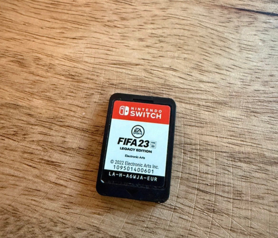 FIFA 23 Legacy Edition - Nintendo Switch, Consoles de jeu & Jeux vidéo, Jeux | Nintendo Switch, Enlèvement ou Envoi, Comme neuf