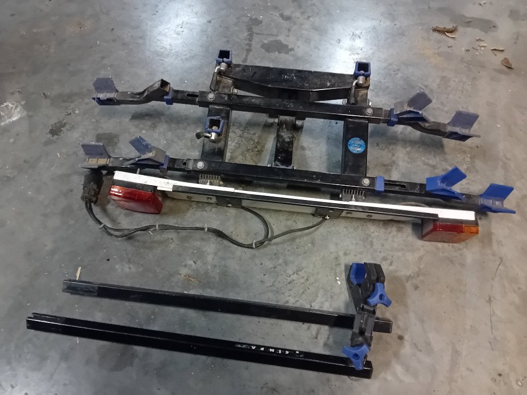 Fietsendrager, Ophalen, 2 fietsen, Gebruikt, Trekhaakdrager