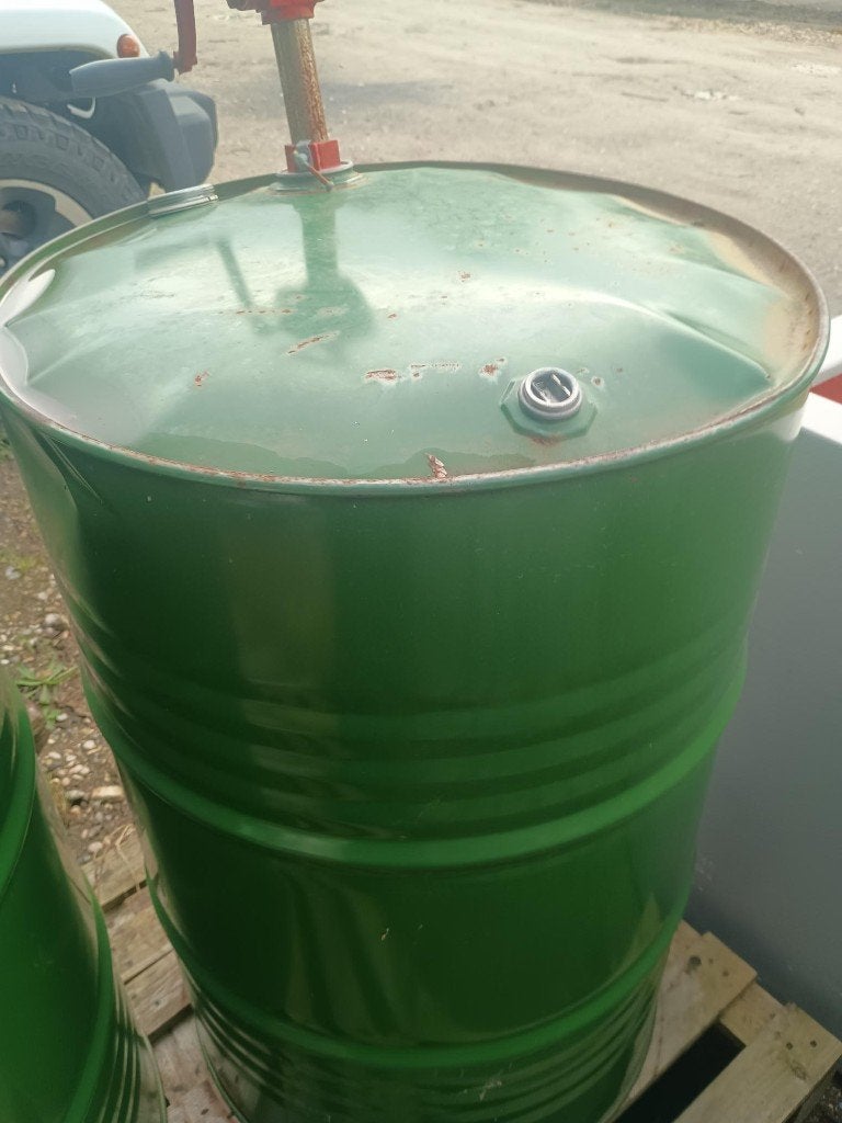 Leeg metalen olievat met pomp, Ophalen, Gebruikt, Overige metalen