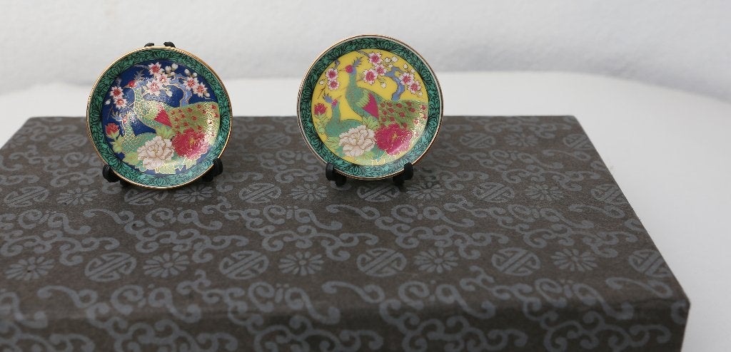 2 kleine decoratieve borden - heel oud, Ophalen of Verzenden
