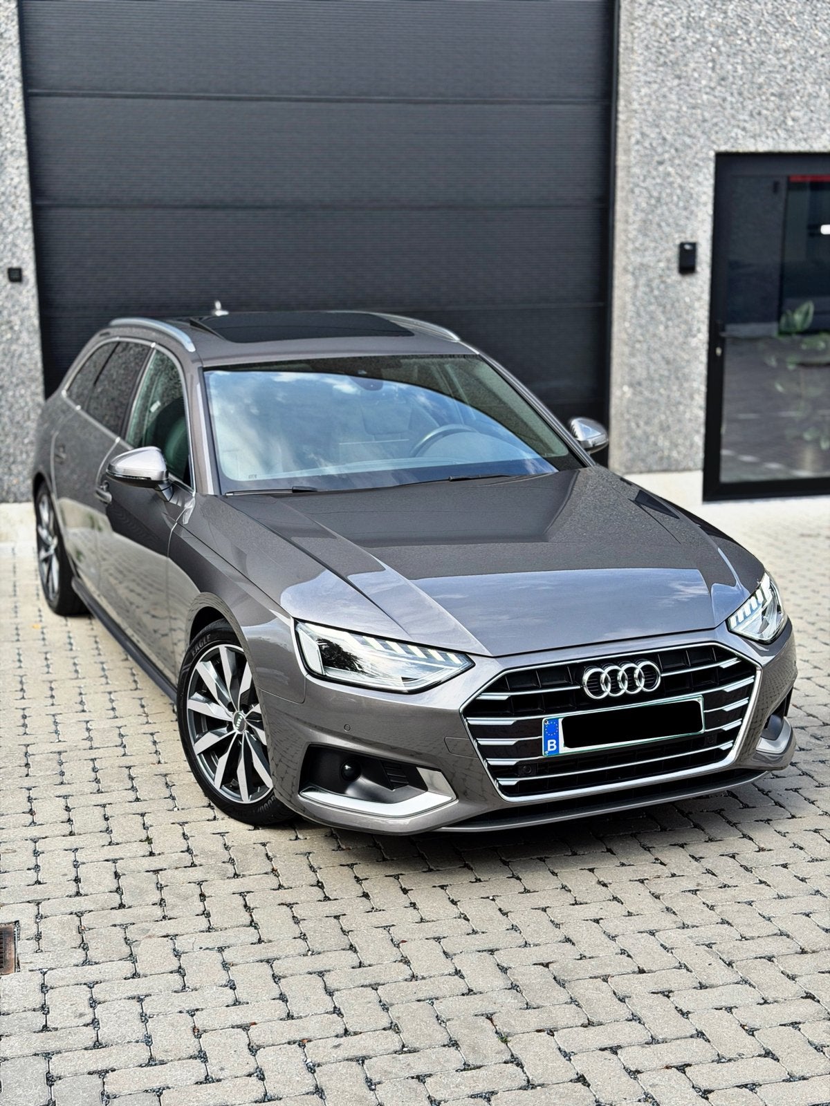 Audi A4 Avant S-line/2.0/Matrix LED/Pano/Facelift/1Jgarantie, Auto's, Audi, Automaat, A4, Onderhoudsboekje, Audi Approved Plus