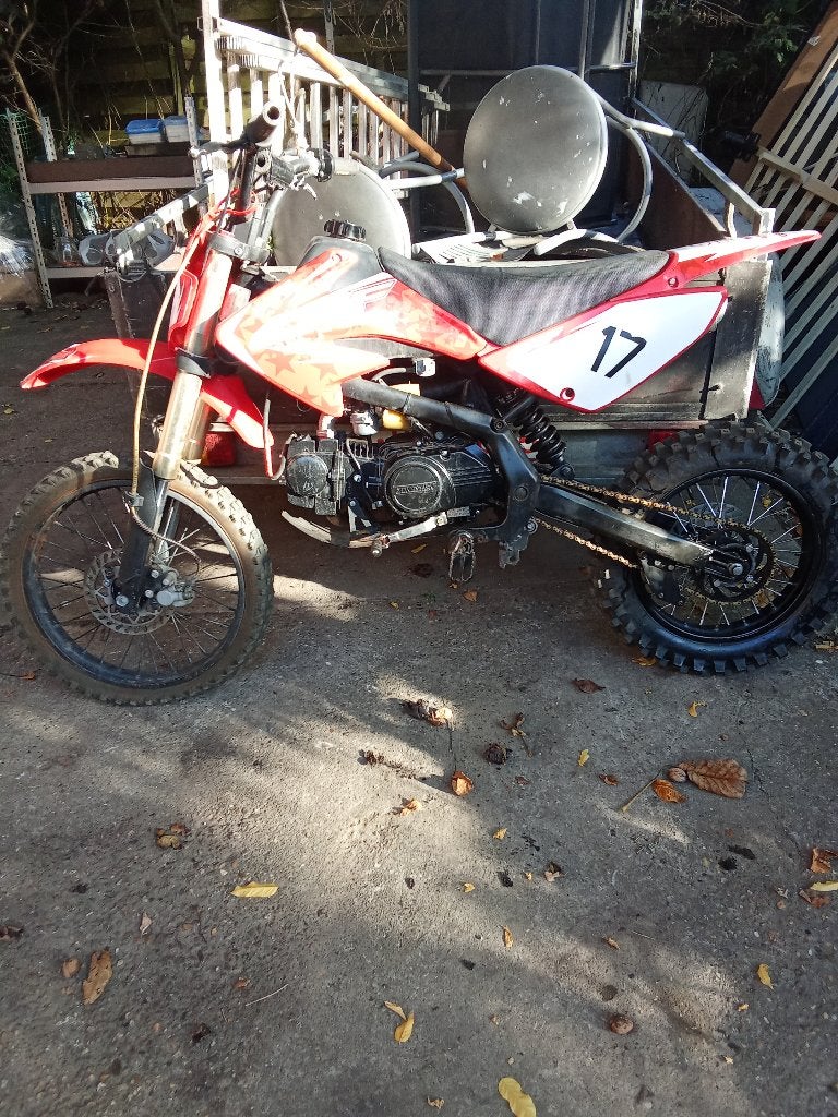 125cc 4takt grote pitbike, Fietsen en Brommers, Gebruikt, 125 cc, Pitbike, Schijfrem