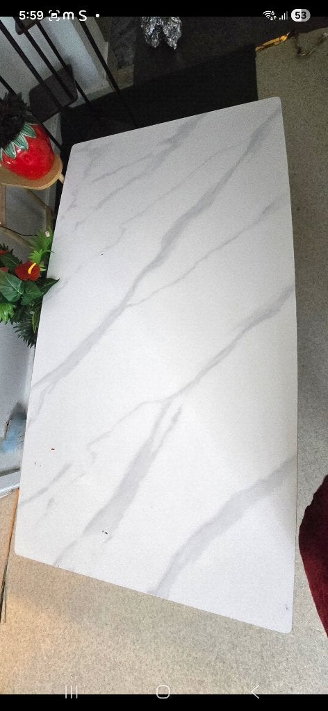 Blanc  marvel table, Ophalen, Zo goed als nieuw