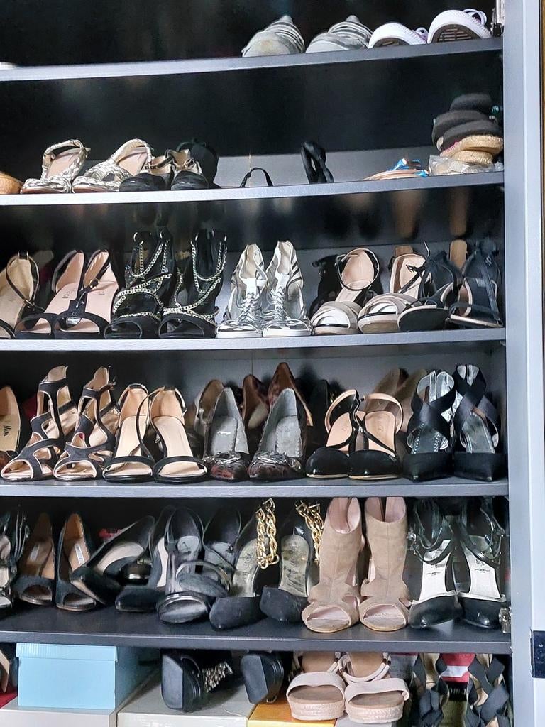 Chaussures pour femme 38 Beaucoup de chaussures y sont nouve, Ophalen