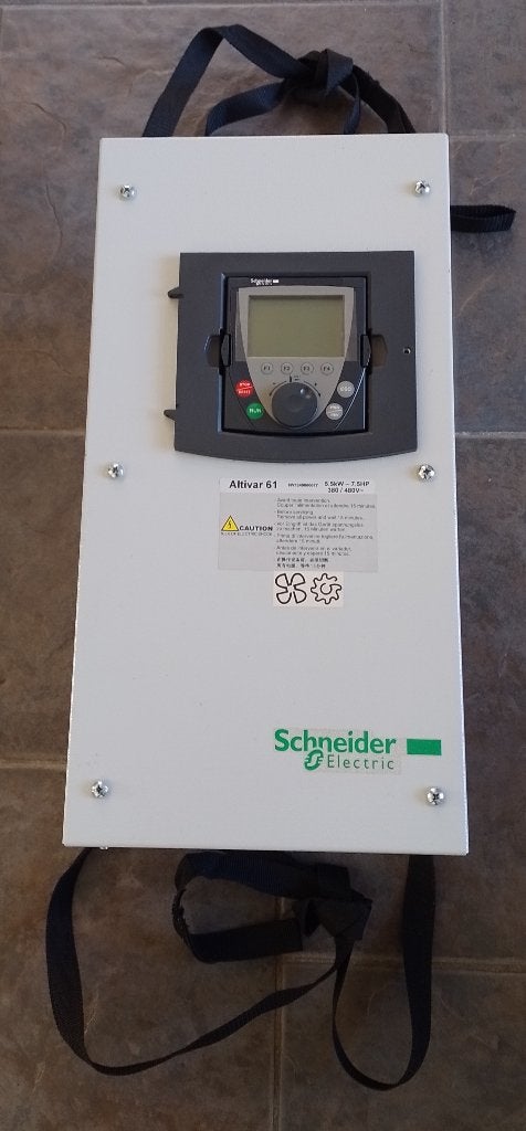 Frequentieomvormer, frequentieregelaar, 5,5KW , ATV61WU55N4, Enlèvement ou Envoi, Comme neuf, Moteur électrique