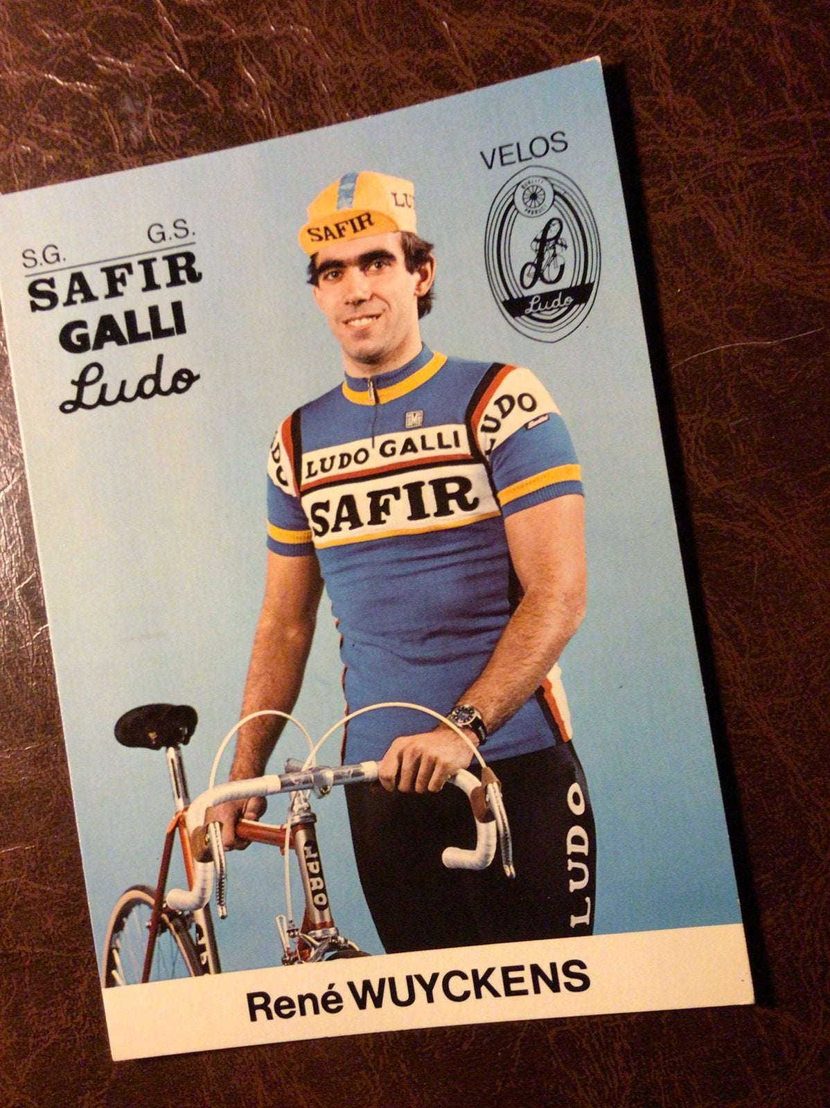 Wielerkaart team safir ludo rene wuyckens, Enlèvement ou Envoi, Comme neuf