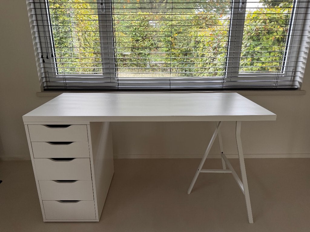Ikea wit bureau met alex ladeblok, Ophalen, Met lades, Zo goed als nieuw, IKEA