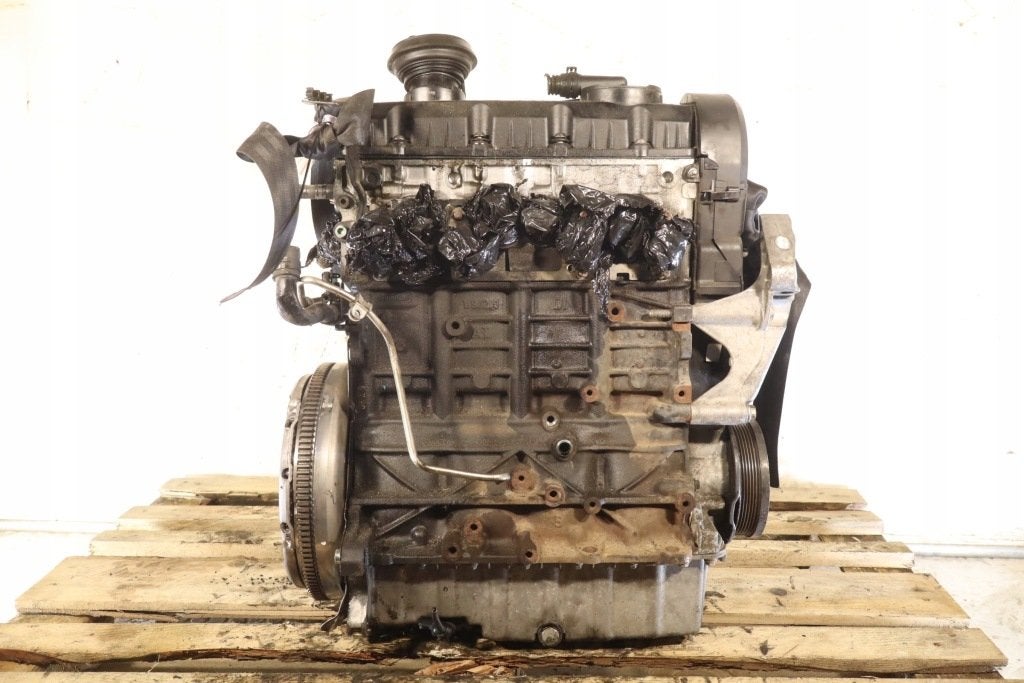Moteur BKC Nu SKODA SEAT TOURAN A3 LEON TOLEDO VW PASSAT, Envoi, Utilisé, Skoda