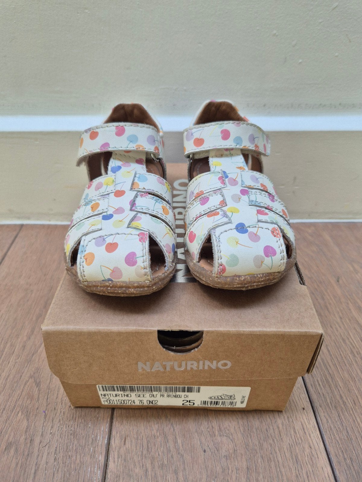 Naturino sandalen maat 25, Ophalen