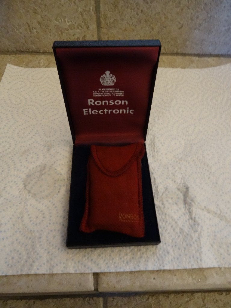 briquet ronson vinatage electronic +boite comme neuf, Collections, Enlèvement ou Envoi, Comme neuf, Briquet