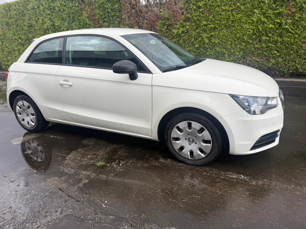 Audi A1 / 175.000 / 2011 / 1.2 TFSI / Benzine, Auto's, Audi, Voorwielaandrijving, Stof, A1, 63 kW