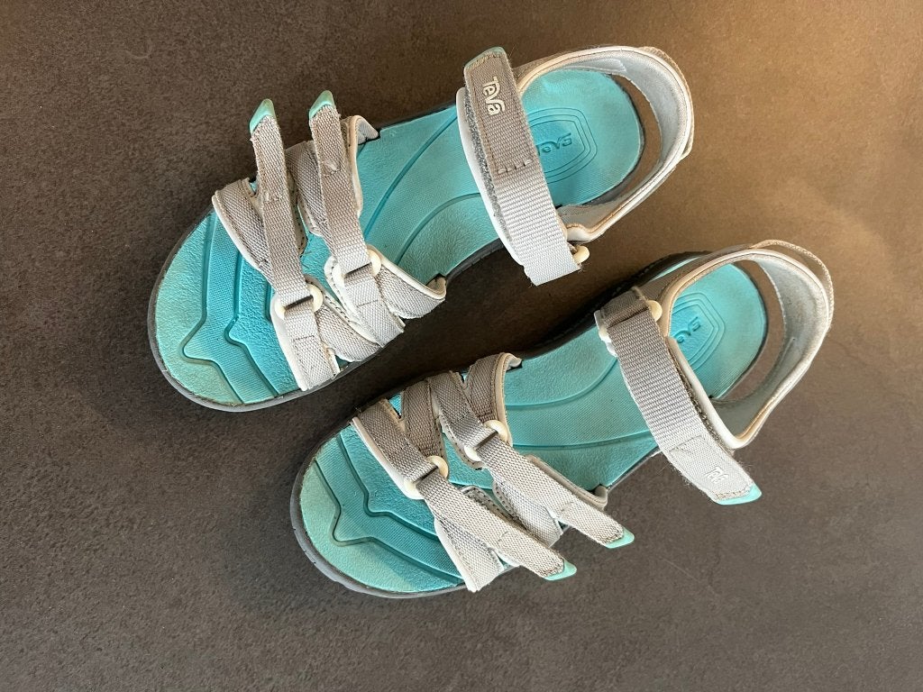 Teva sandalen, Kinderen en Baby's, Kinderkleding | Schoenen en Sokken, Meisje, Schoenen, Zo goed als nieuw, Teva