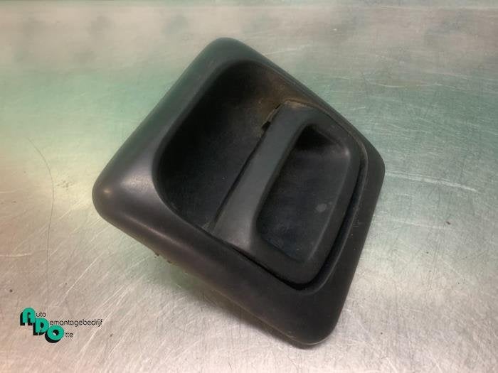 Poignée portière 4portes avant gauche d'un Peugeot Boxer (, -, 3 mois de garantie, Utilisé, -